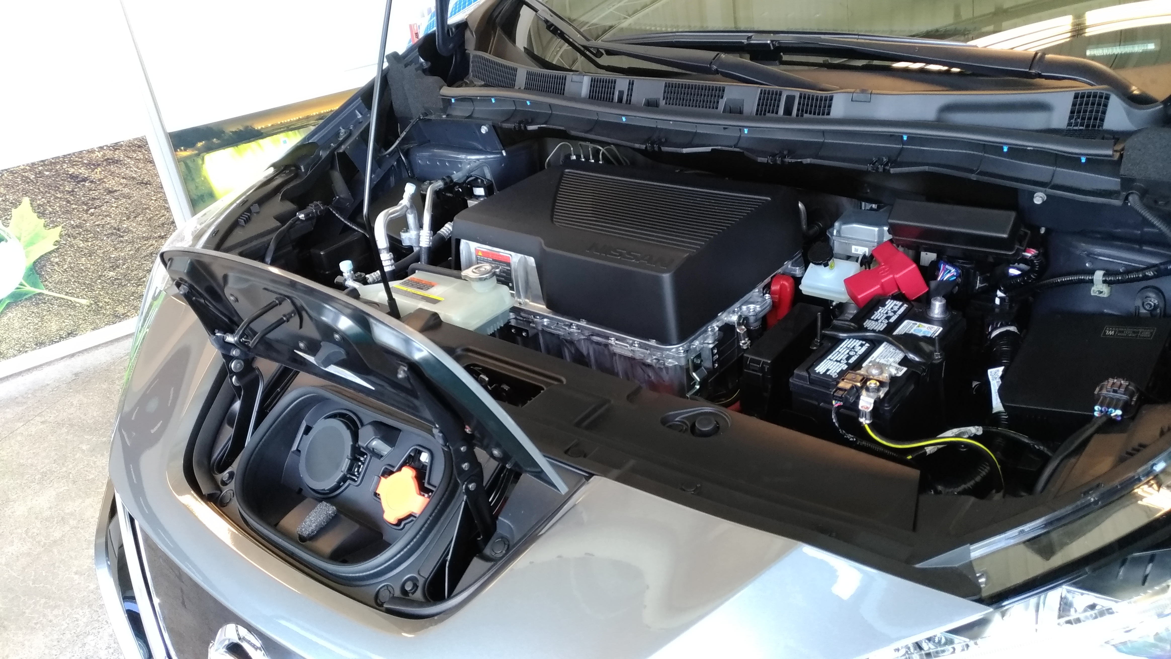 2018-07-11-12_57_18-NA-4656x2620---ASUS_Z012DC.jpg